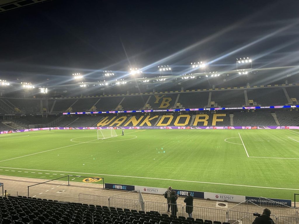 ZVEZDA NEMA POBEDU NA OVOM STADIONU Dom fudbalera Jang Bojsa ujedno i tržni centar (FOTO)