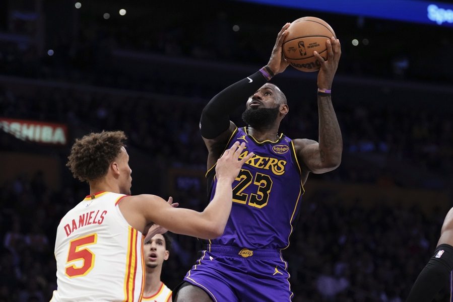 NOĆ ZA PAMĆENJE Bogdan gledao kako Lebron obara Džordanov rekord (VIDEO)