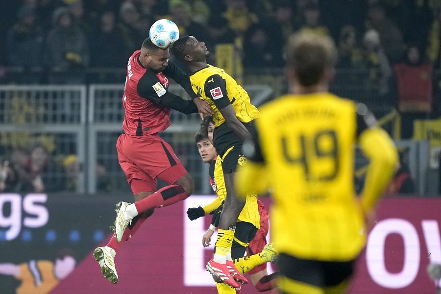 BUNDESLIGA Šampion slavio u Dortmundu i nastavio trku za Bajernom