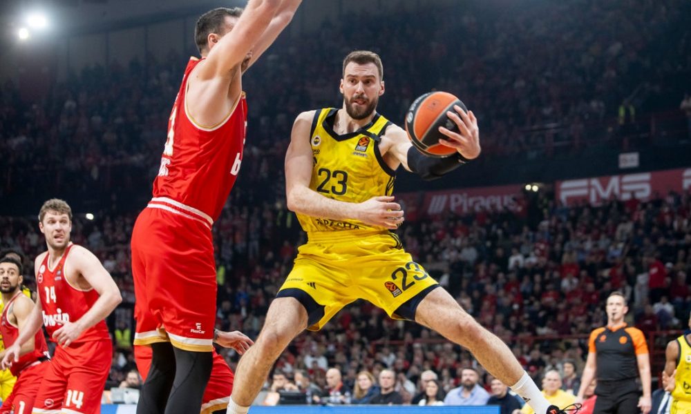 DRAMA U LIONU Asvel odigrao i za Zvezdu, odličnom Guduriću derbi večeri