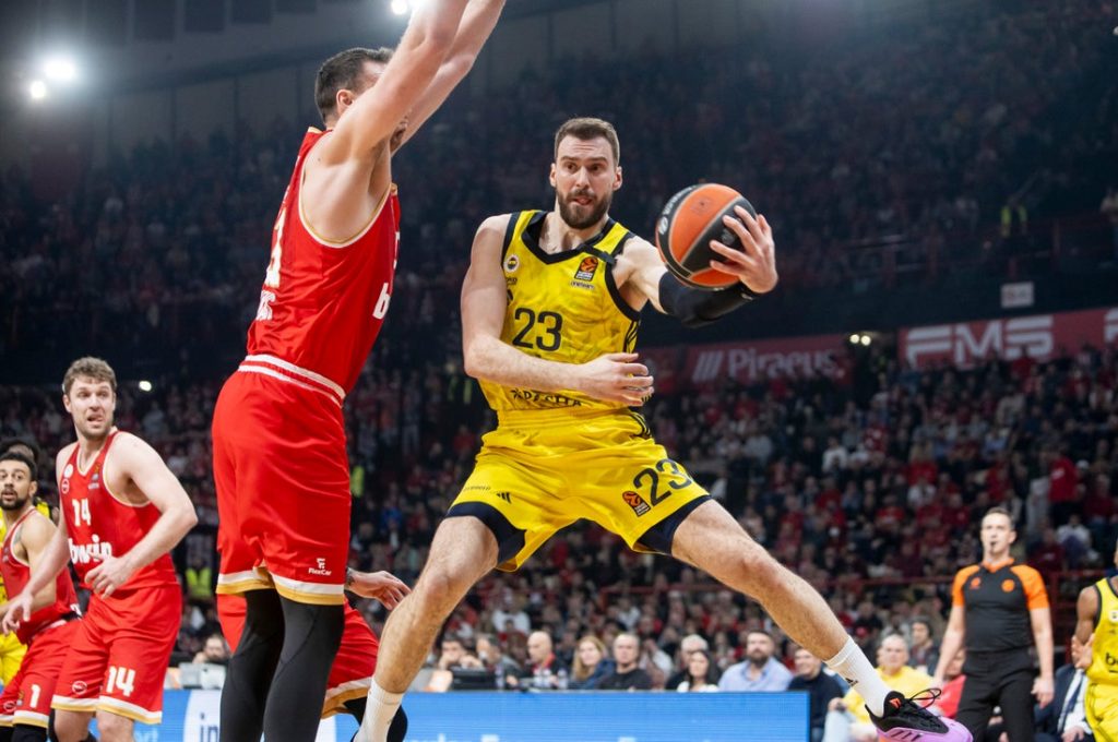 DRAMA U LIONU Asvel odigrao i za Zvezdu, odličnom Guduriću derbi večeri