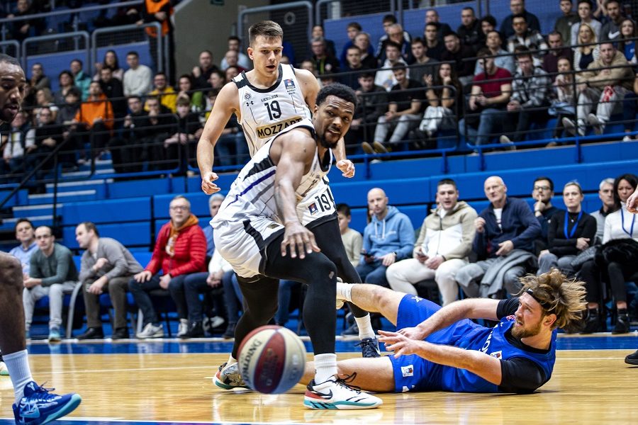 SJAJNA UVERTIRA PRED DERBI Partizan se prošetao „Draženovim domom“! Karlik Džons bez minuta na parketu