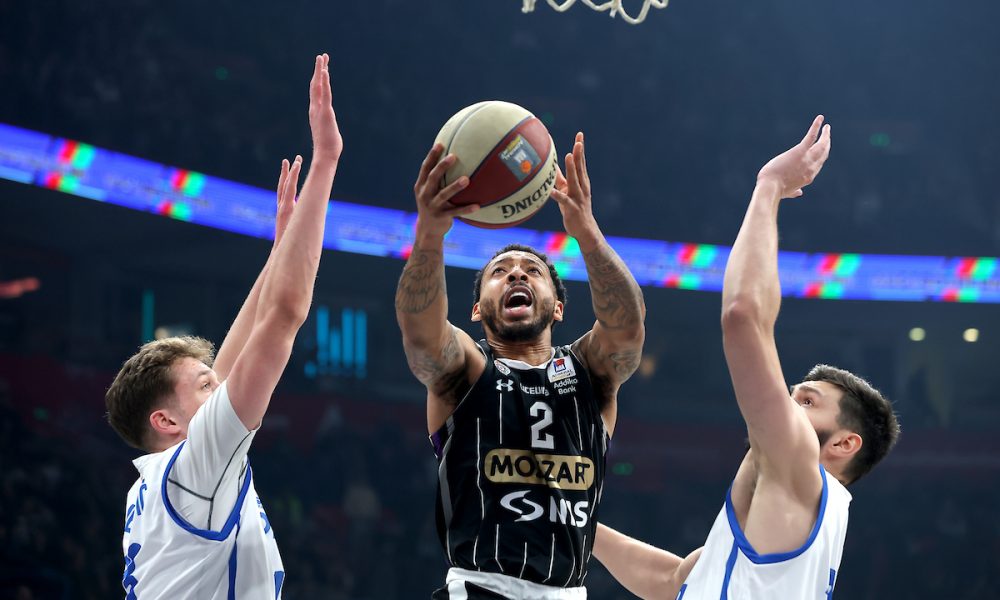 PARTIZAN SE KOCKAO U SLOVENIJI Silne muke u Novom Mestu, crno-beli slavili posle produžetka!