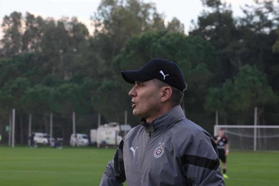 BOLNICA U TURSKOJ Blagojević u problemu! Evo na koga sve ne može da računa