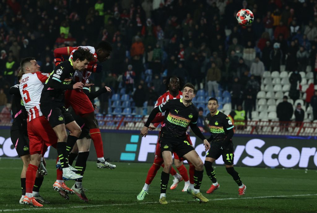 GOOOOOOOOL! Điga bacio „Delije“ u trans i smanjio na 2:3! Pakao očekuje PSV u poslednjih 15 minuta (VIDEO)