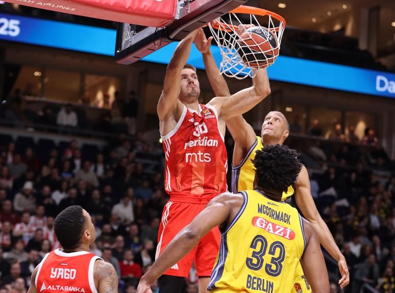 KONAČNO PALA I ALBA Crvena zvezda slavila u Berlinu, otvorila vrata borbe za Top 4 (VIDEO)