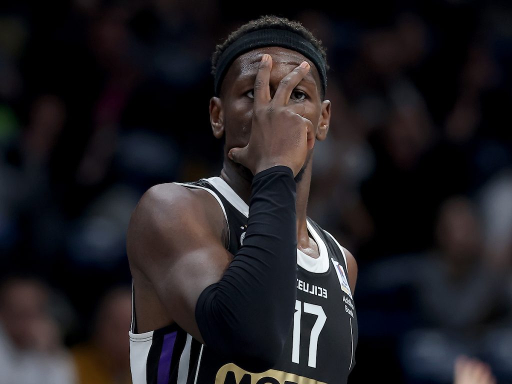 Zvanično: Bonga napustio Partizan – sam platio da ode iz Partizana!