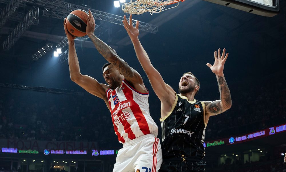 LOVERNJ RAZGALIO ARENU „Delije“ oduševio potez miljenika „grobara“! Ovo mu se ne dešava često! (FOTO)