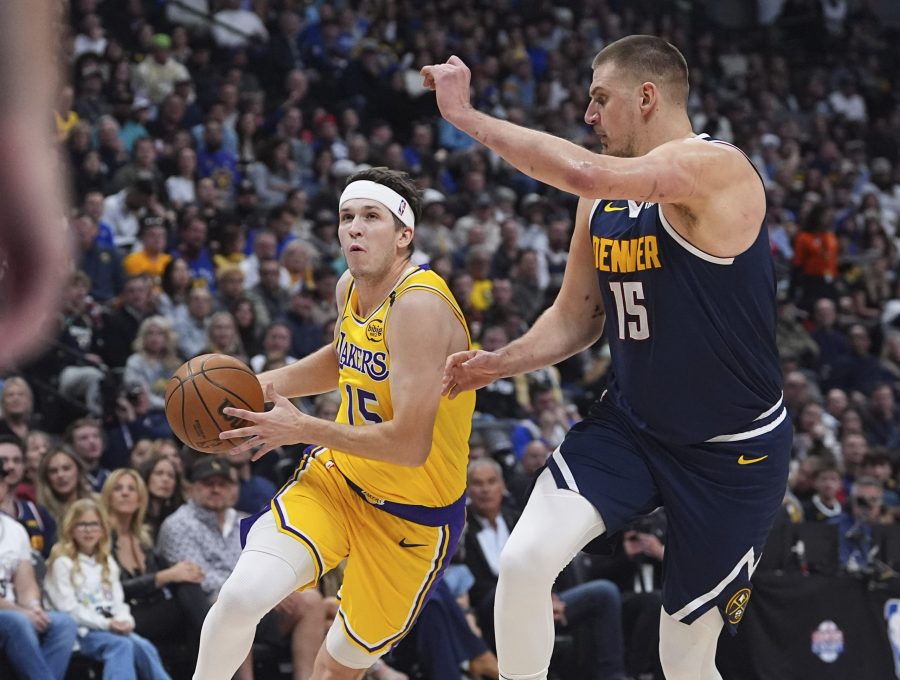 Nikola Jokić na utakmici protiv Denvera (Foto: Beta/AP)