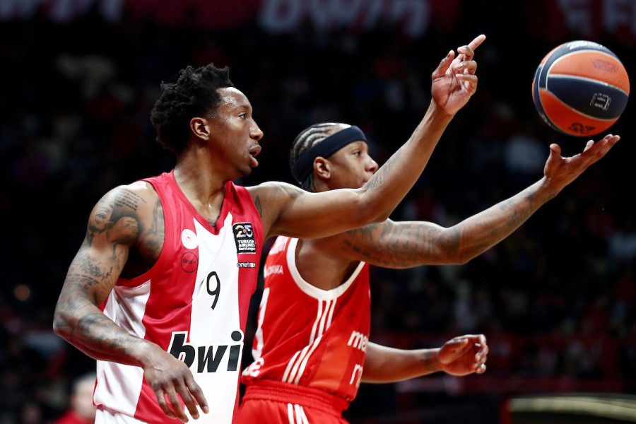 Ajzea Kenan na utakmici protiv Olimpijakosa (Foto: Starsport)