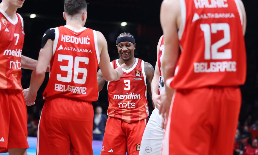 Kodi pokrenuo mašinu, a bekovi se raspucali! Dedi baš prija Olimpijakos