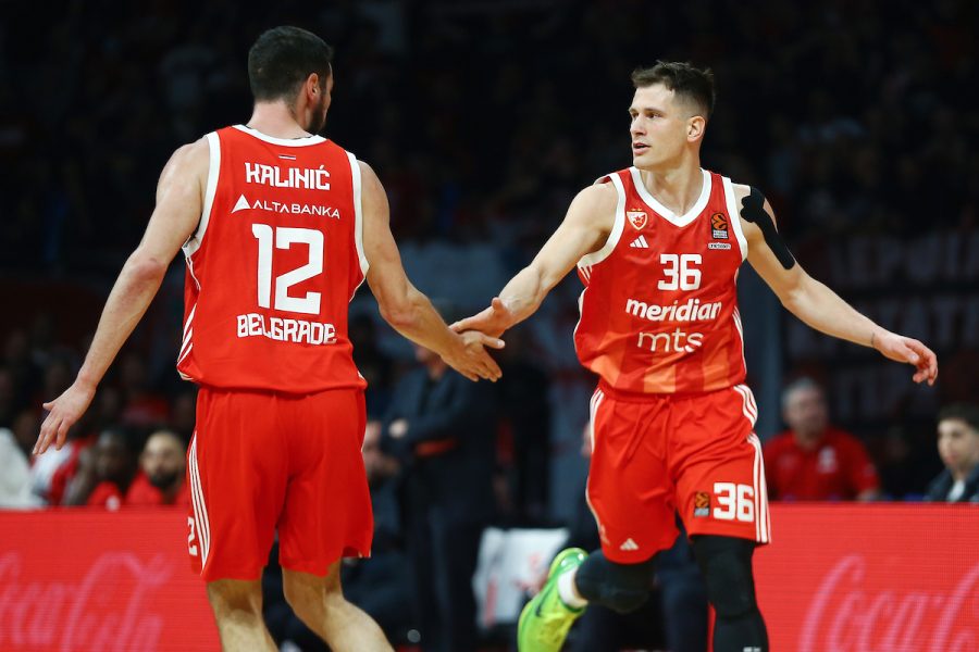 Nemanja Nedović i Nikola Kalinić na utakmici protiv Olimpijakosa (Foto: Starsport)