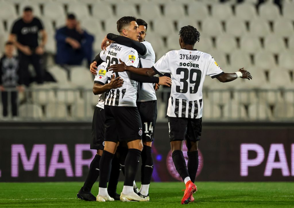 KAKVA SERIJA NIKOLIĆA! Partizan vodi od petog minuta, golu prethodila savršena akcija (VIDEO)