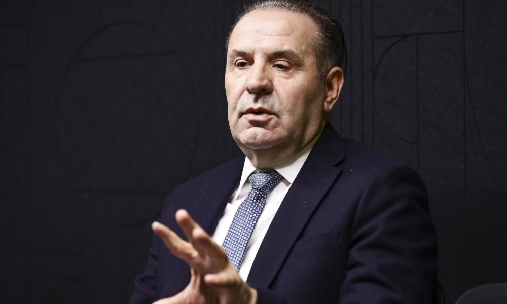 LJAJIĆ ZA MBS: Stranac pod hitno mora da vodi sudije! Zvezdi ne sme da sudi Jovanović, a nama sme ovakav Simović?!