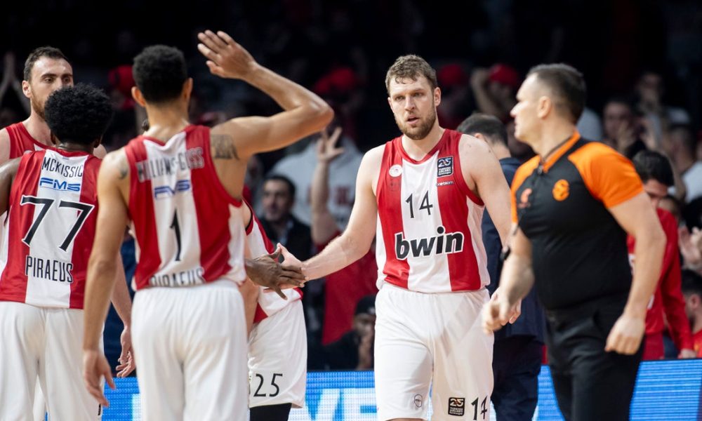 Pred gostovanje u Pireju, Zvezda ima još jedan problem