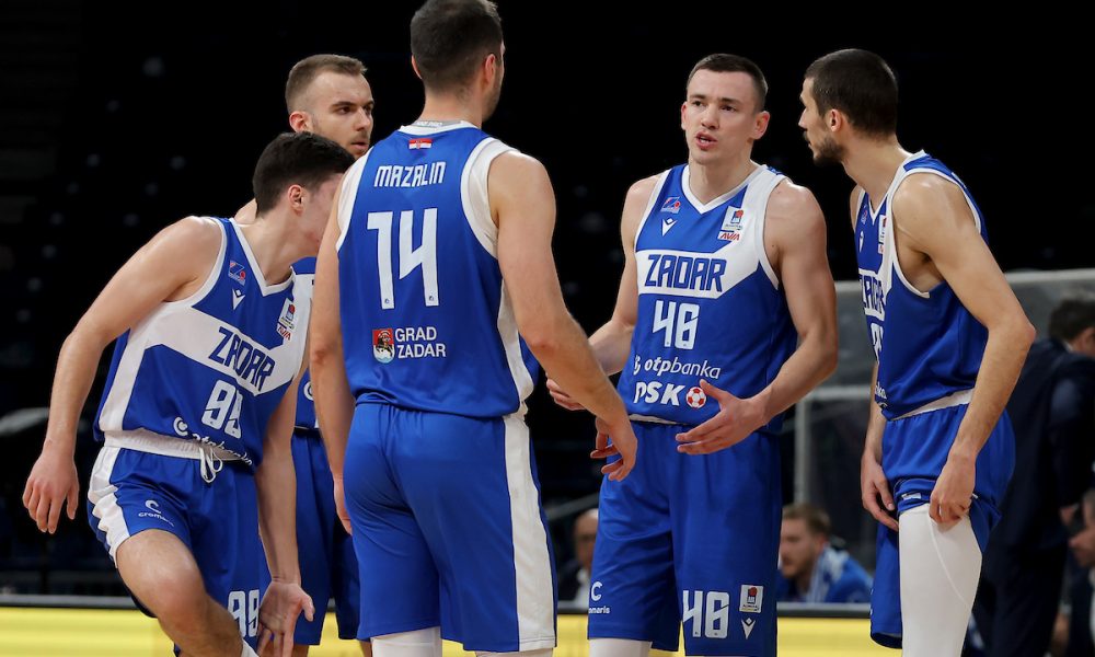 ZVEZDA GUBI OD ZADRA U ARENI Trojka Torbarine sa svoje polovine (VIDEO)