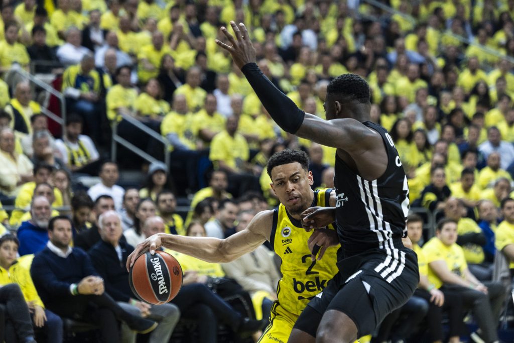 Evroliga: Fener se mučio, ali je srušio Pariz