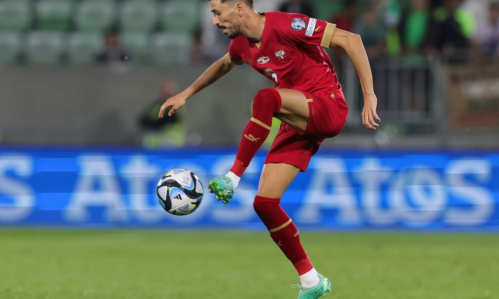 Mladenović blizu transfera u Primeiru