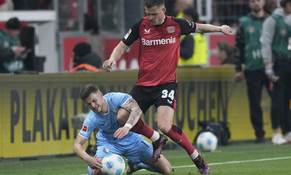 Sanderlend doveo Džaku