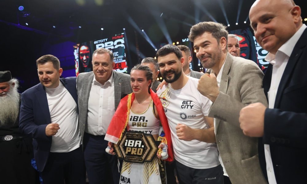 Sara Ćirković je IBA šampion sveta!