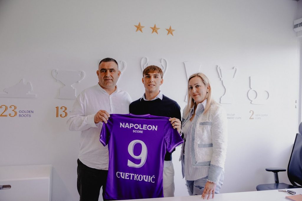 Cvetković potpisao za Anderleht ! Čukarički oborio rekord