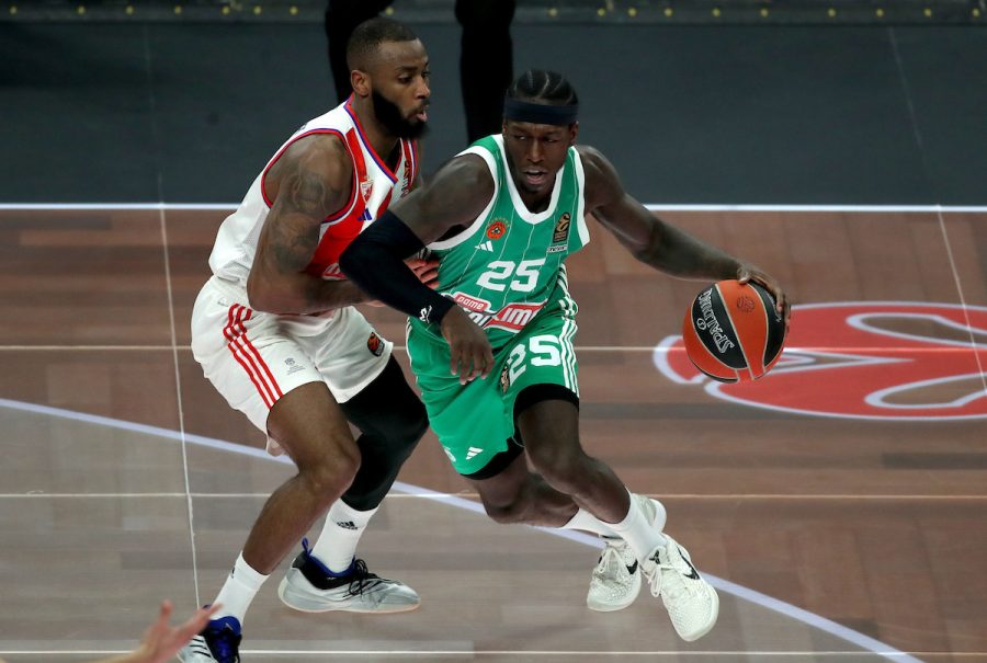 Kodi MIler Mekintajer na utakmici protiv Panatinaikosa (Foto: Starsport)