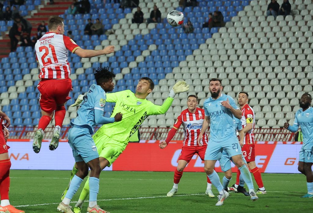 Zvezda vidi polufinale: Nebeski skok Elšnika – 2:0 (VIDEO)