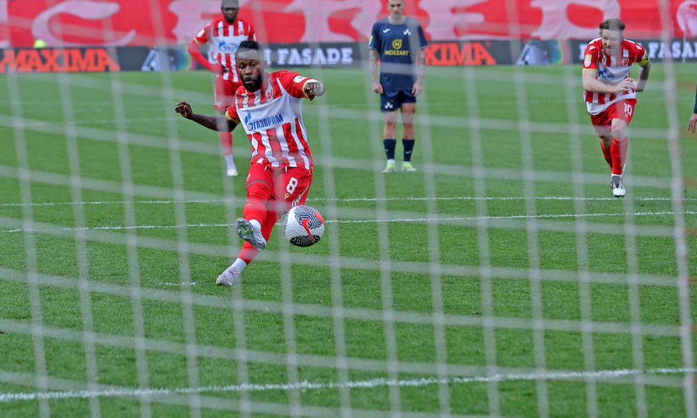 Popović „pročitao“ Kangu! Gabonac nesiguran sa bele tačke
