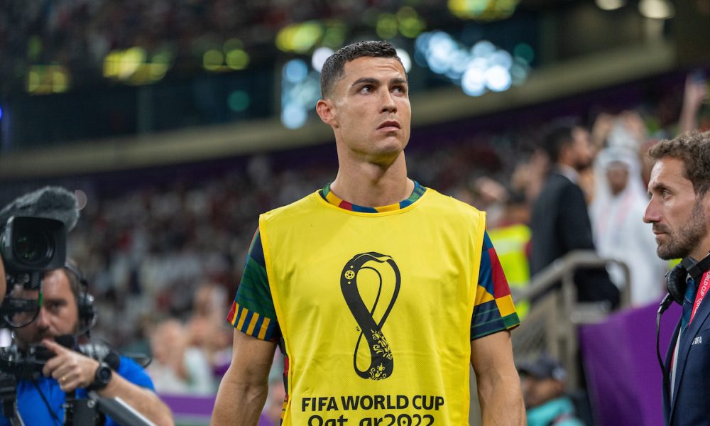 U toku je derbi saudijskog fudbala – Ronaldo opet štrajkuje, a ceo stadion Al Nasra je uz njega (FOTO/VIDEO)