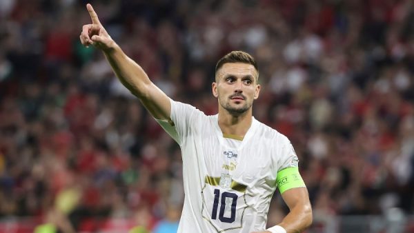 Dušan Tadić u dresu Srbije (Foto: Starsport)
