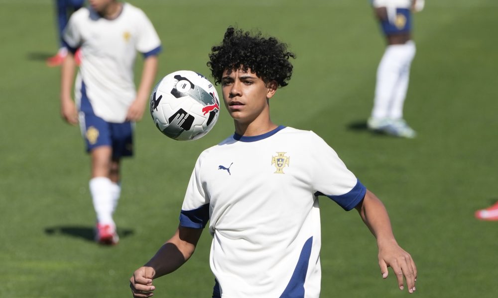 Očevi geni! Biće zvezda – Ronaldov sin dao dva gola Hrvatima