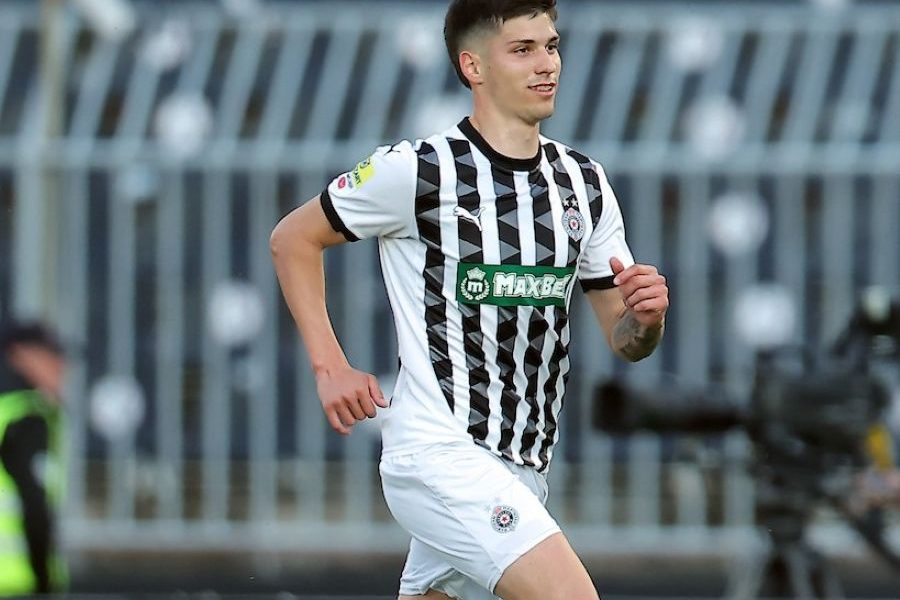 Prelep gol Vukotića, Partizan silno motivisan protiv Vojvodine i vodi sa 2:0