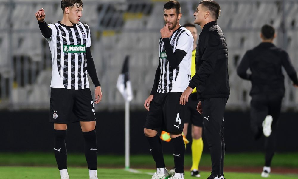 Rusi šokirali crno-bele, a onda je Partizan došao do izjednačenja iz prelepe akcije