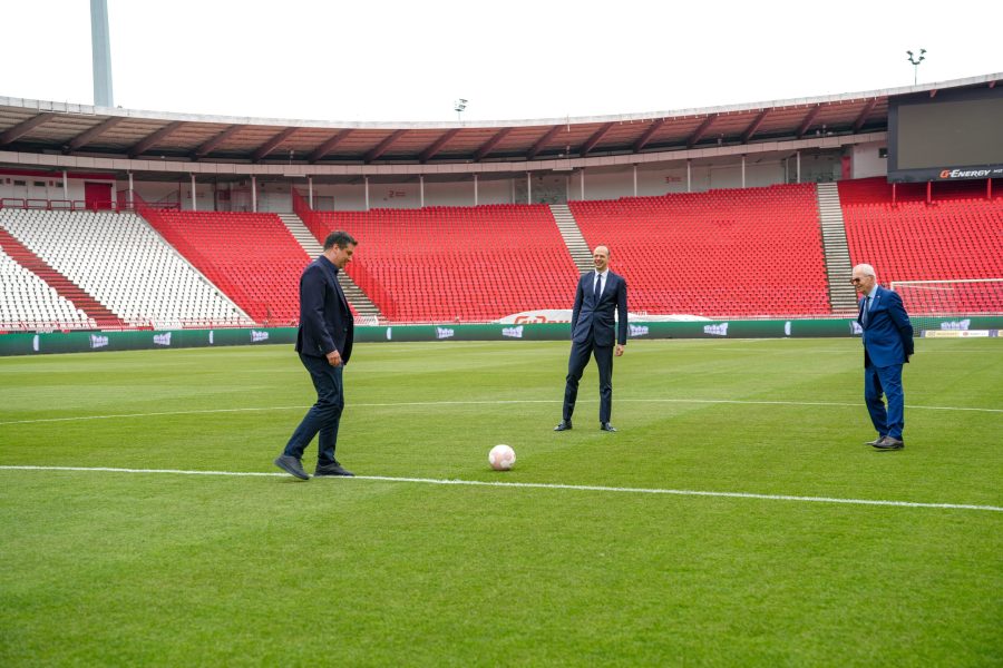 Savo Bakmaz, Marko Petrović i Svetozar Mijailović na "Marakani" (Foto: MaxBet Sport)
