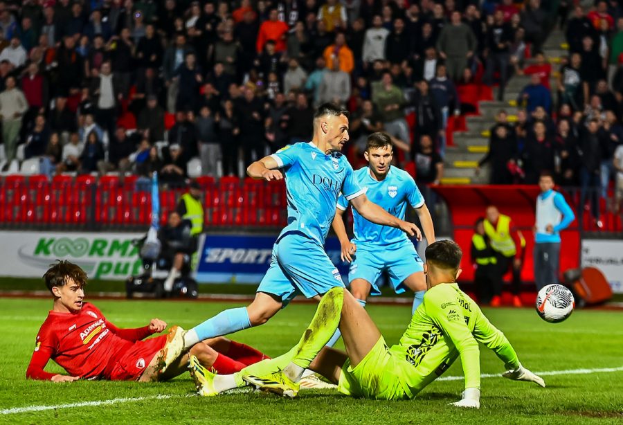 Momenat sa utakmice Radnički 1923 - Novi Pazar (Foto: Starsport)