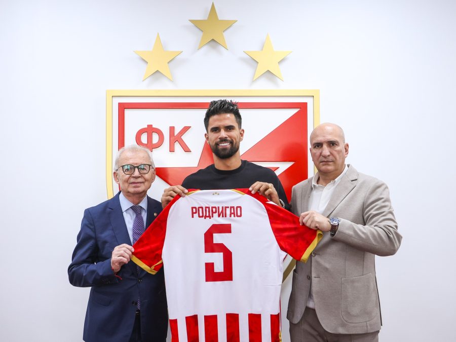 Mijailović, Rodrigao i Mrkela (Foto: Facebook/ FK Crvena zvezda)