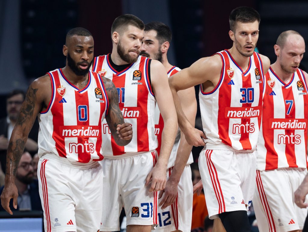 Ni Brajant, ni Lojd! Zvezda završila beka – Srbina! (FOTO)