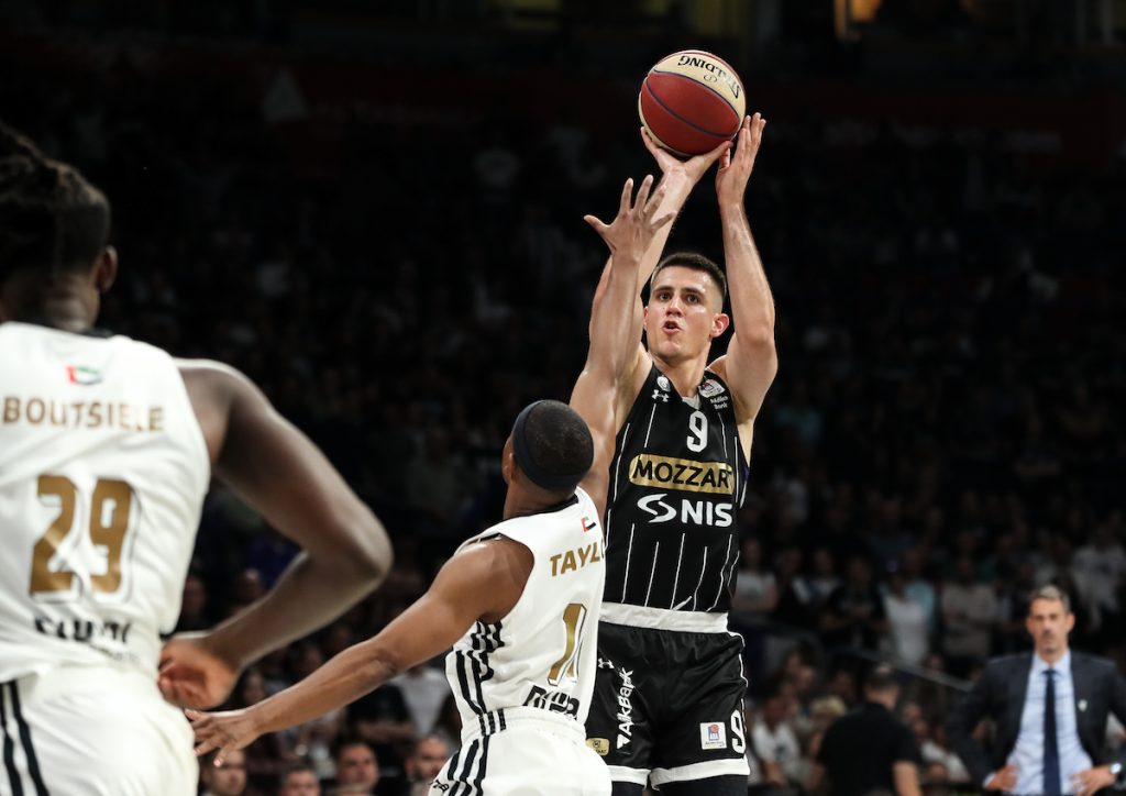 Poluvreme u Areni: Sjajni Partizan za 20 minuta pregazio Dubai!