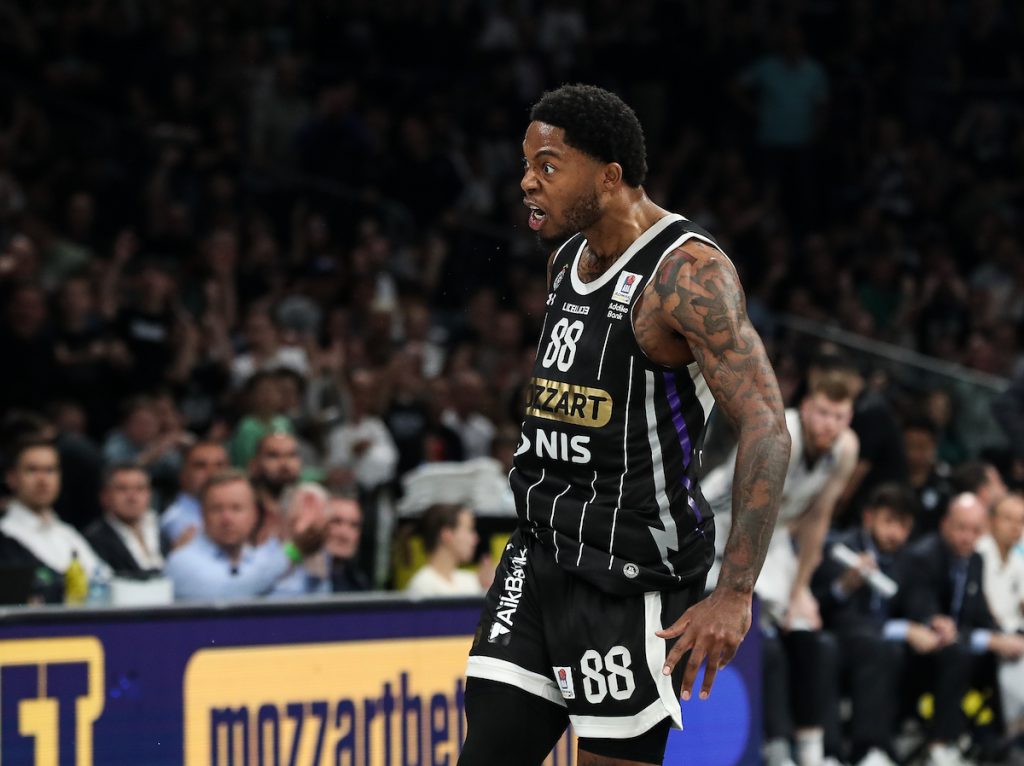 Da se zna ko je gazda! Partizan demolirao Dubai i nastavlja pohod ka kruni!