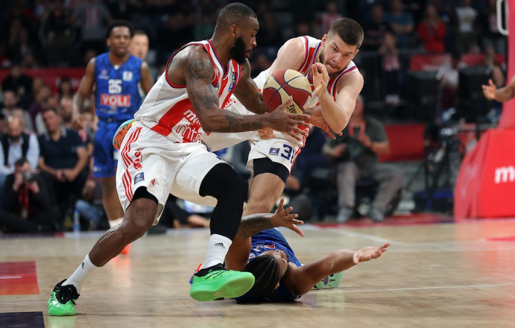 Zvezda se „osvetila“ Budućnosti! Odlučiće „majstorica“ u Podgorici