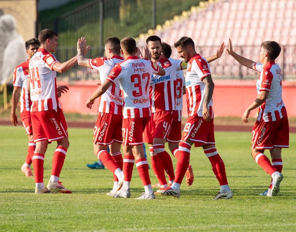 Evo bez kojih fudbalera Zvezda ide u Soči