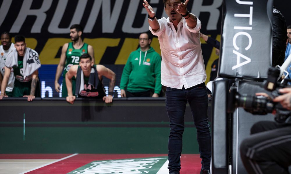 Janakopulos izbačen iz dvorane Mira i prijateljstva! Iz Olimpijakosa pozivaju na hapšenje! (VIDEO)