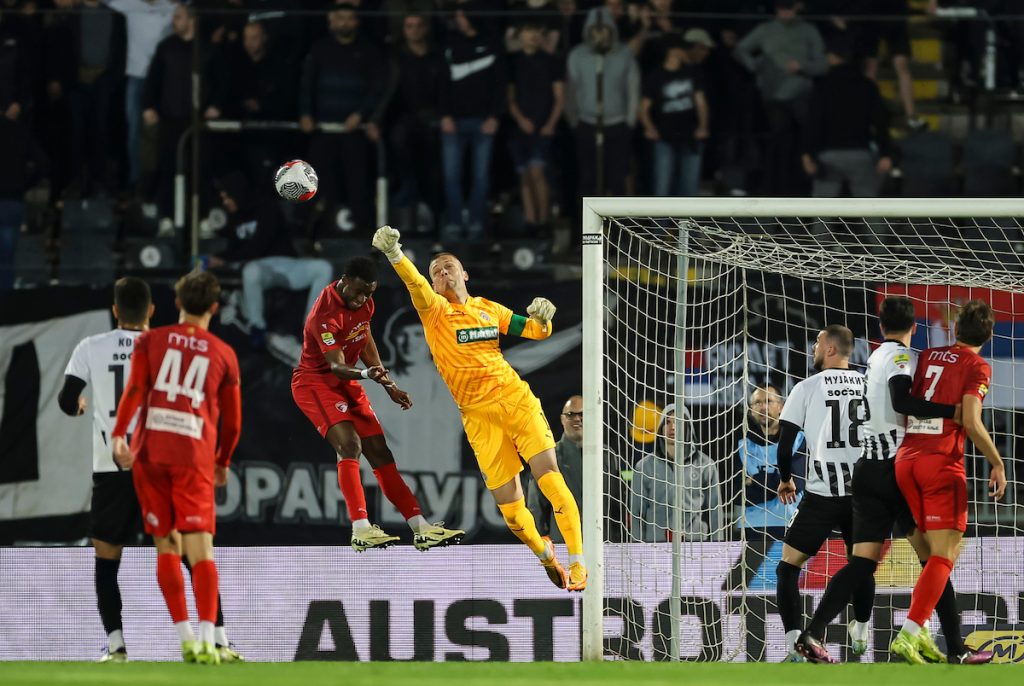 Zvanično: Partizan predstavio zamenu za golmana Jovanovića