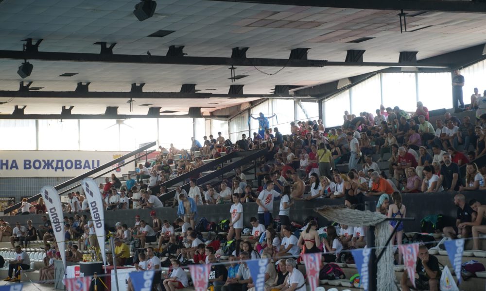 Miting Plivačkog kluba Crvena zvezda kao snaga zajedništva
