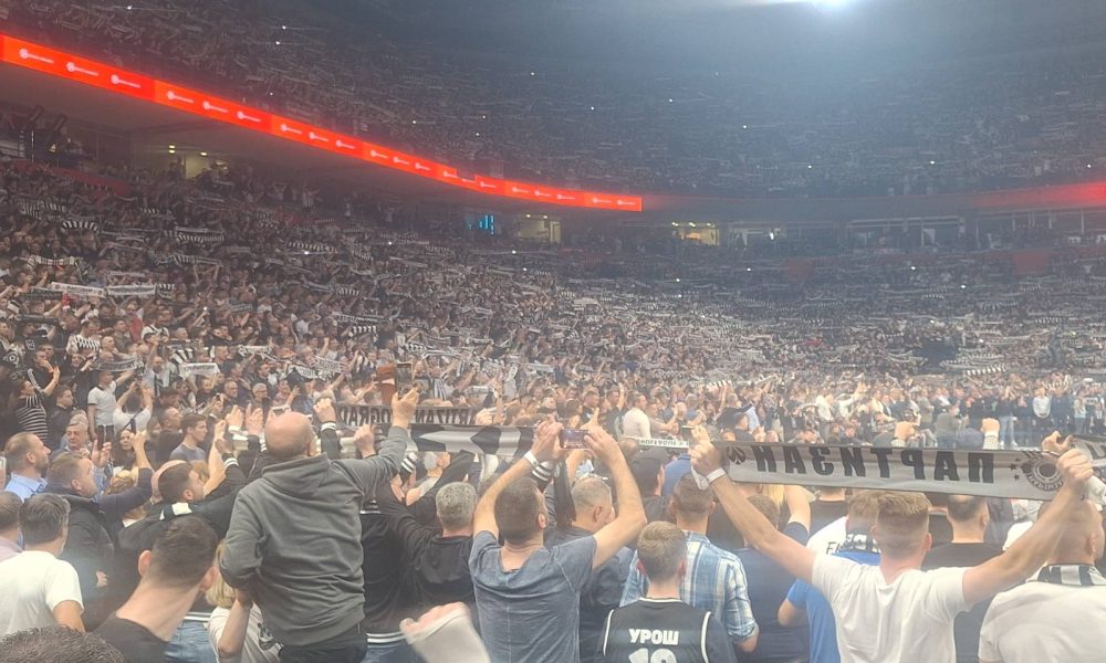 Evroligaška atmosfera u Areni! Partizan i Budućnost se bore za titulu pred 20.000 „grobara“