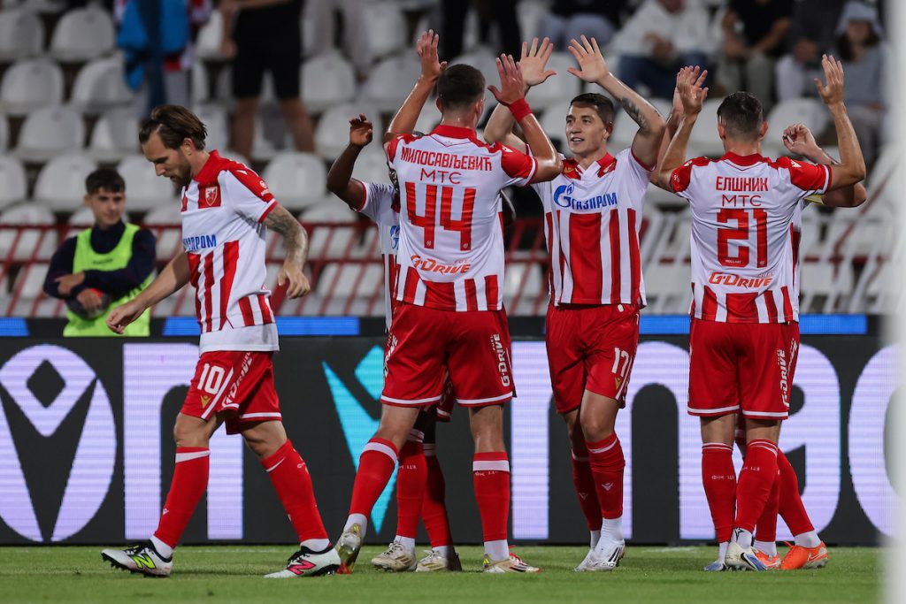 Crveno-beli se igraju sa Linkolnom! Zvezda na poluvremenu vodi 4:0, mogao je da bude i dvocifren broj golova (VIDEO)