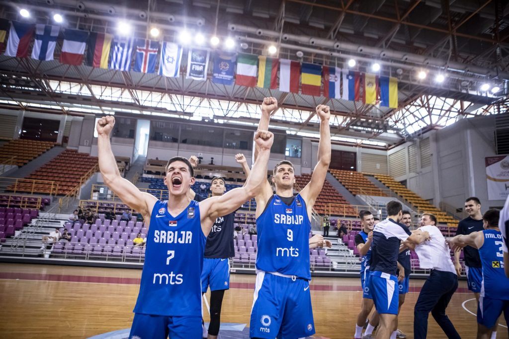 Tako je momci! Srbija velikim preokretom prošla u polufinale EP!