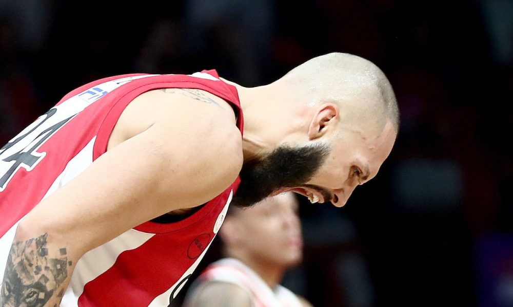 Furnije produžio ugovor sa Olimpijakosom