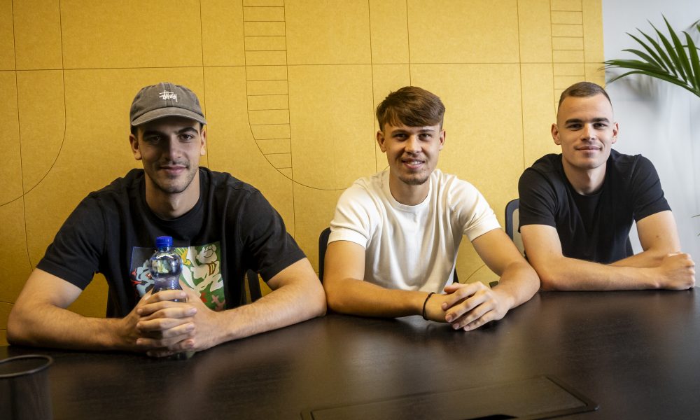 Partizanov čačanski trio u poseti MBS: Protiv Larnake smo plakali, ali postali tim! Daće bog da ih opet sretnemo!