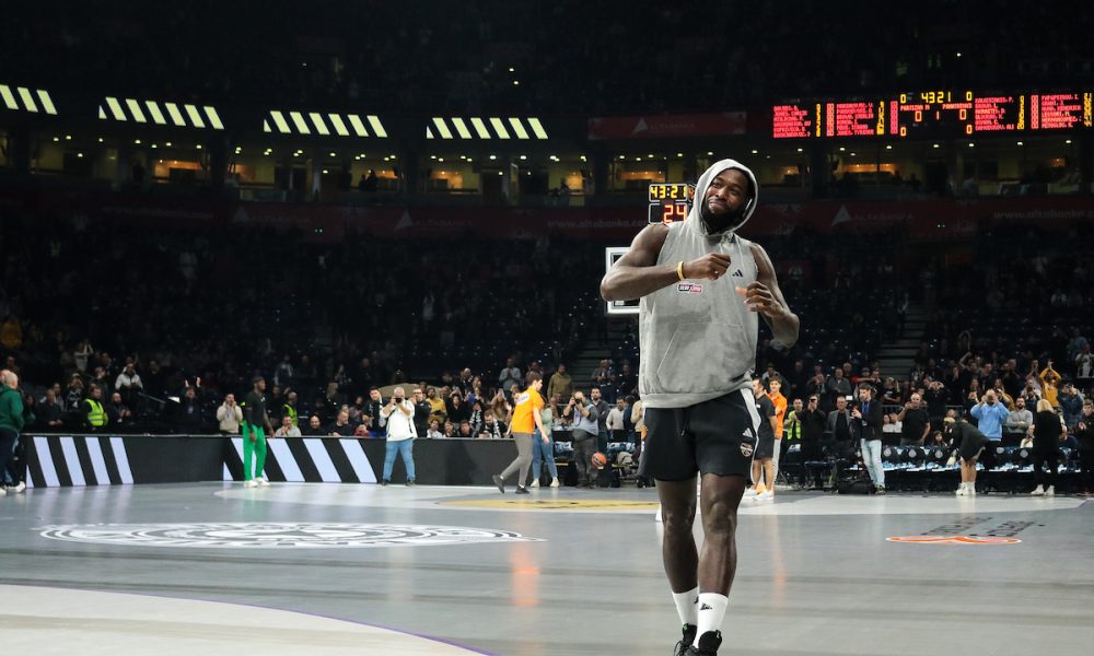 Partizan mu u krvi: Lesor okačio sliku, na leđima mu legenda „grobara“ (FOTO)